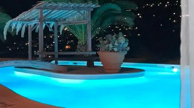 Maison Vue Mer Avec Piscine Sur La Cote D'Azur Theoule-sur-Mer France